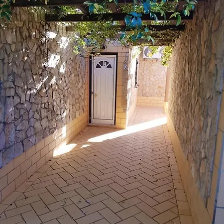 One Bedroom Appartement With Shared Pool And Furnished Terrace At Odiaxere 5 Km Away From The Beach * Lagos